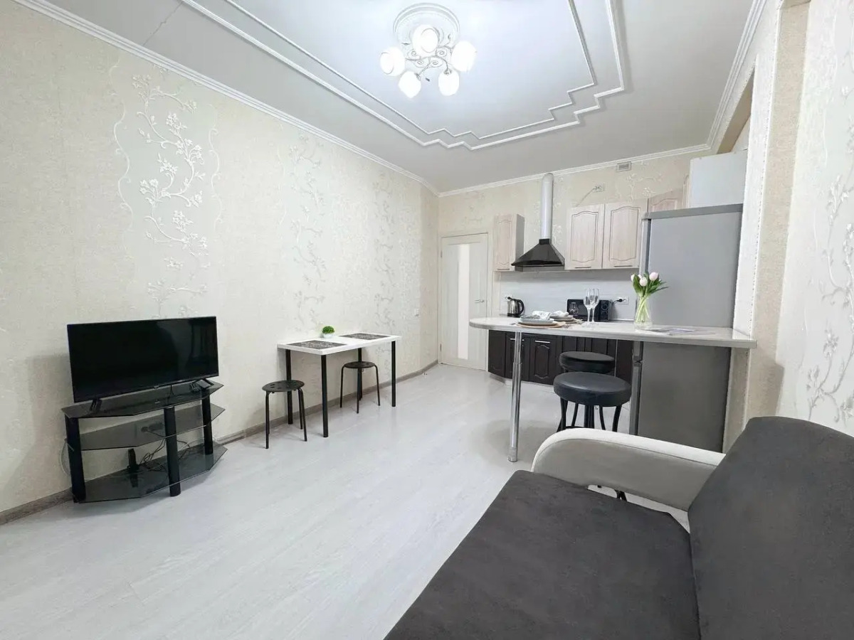 Квартира 1-к Квартира на Октябрьском Проспекте 117