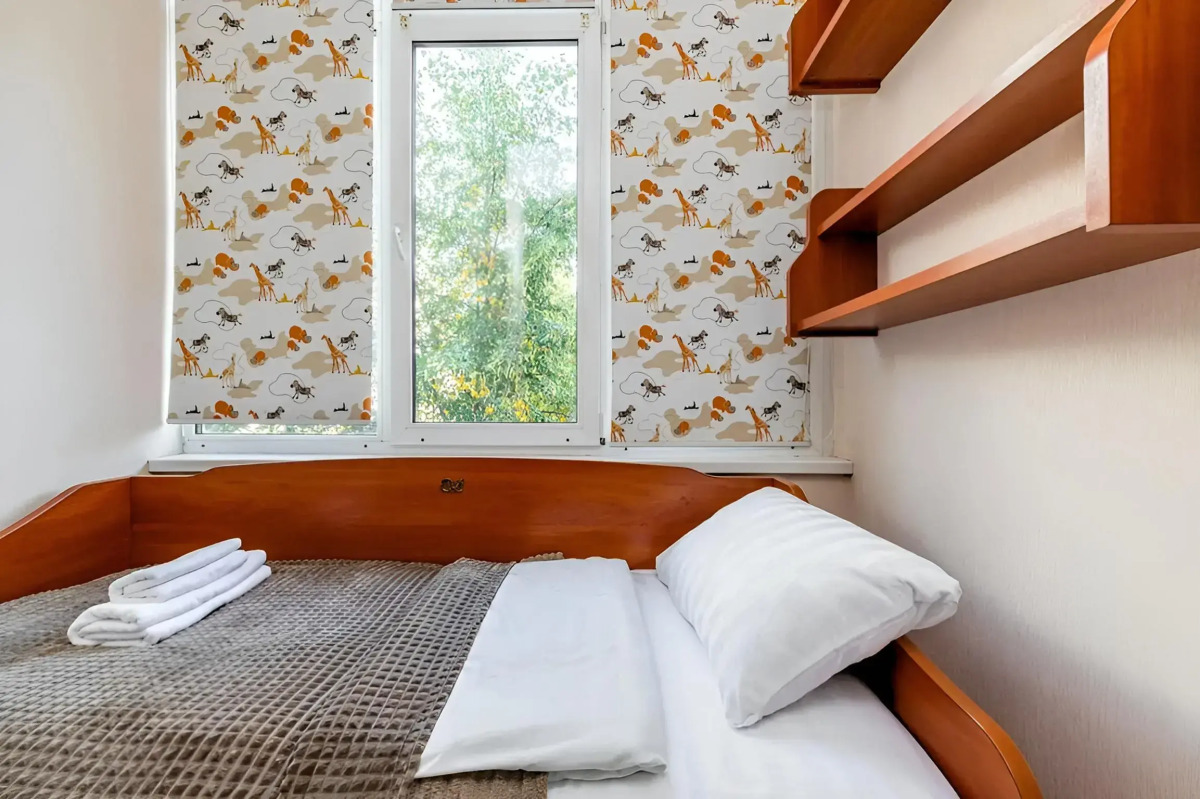 Квартира Двухкомнатная Классическая на Большой Красной 63