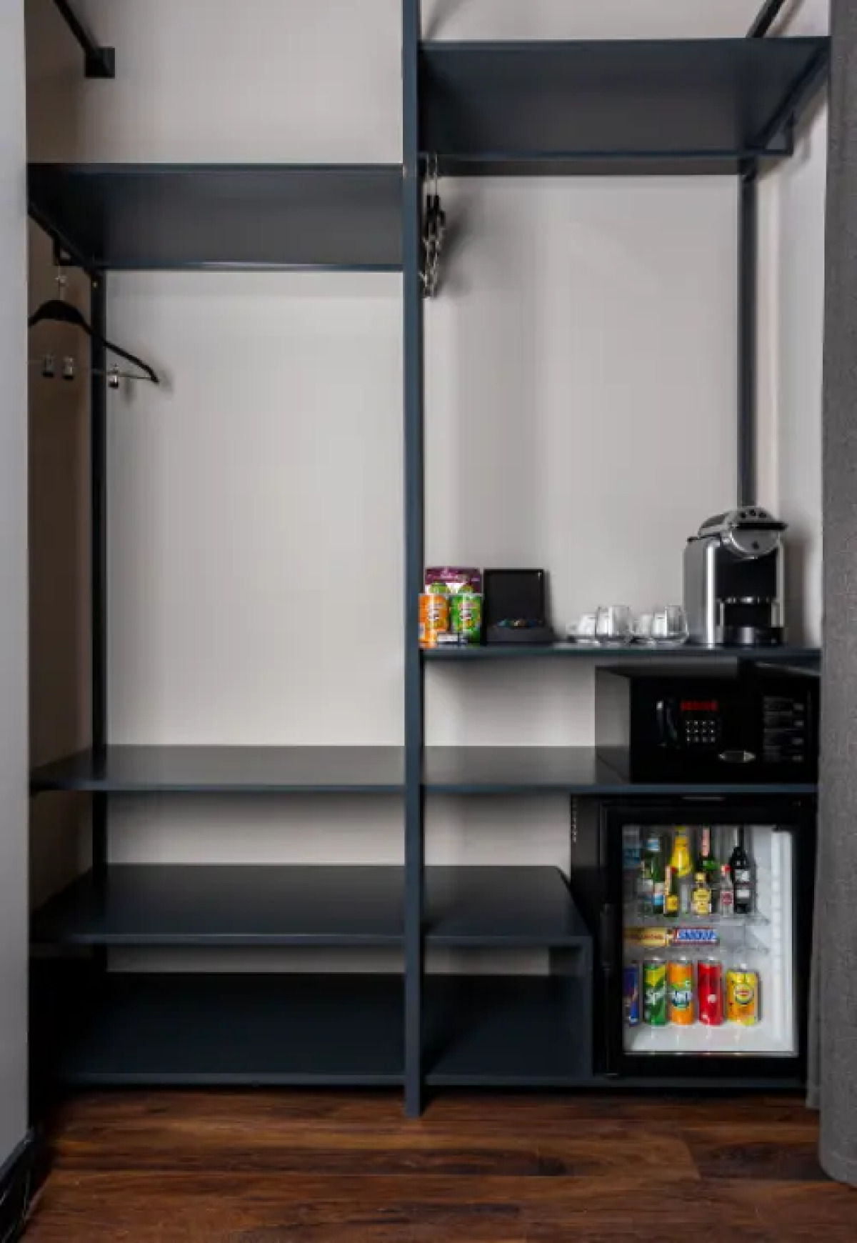 Отель Lucky Monkey