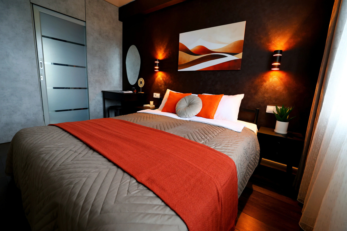 Квартира Стильная Современная с Проектором для Уютных Вечеров в Историческом Центре Города