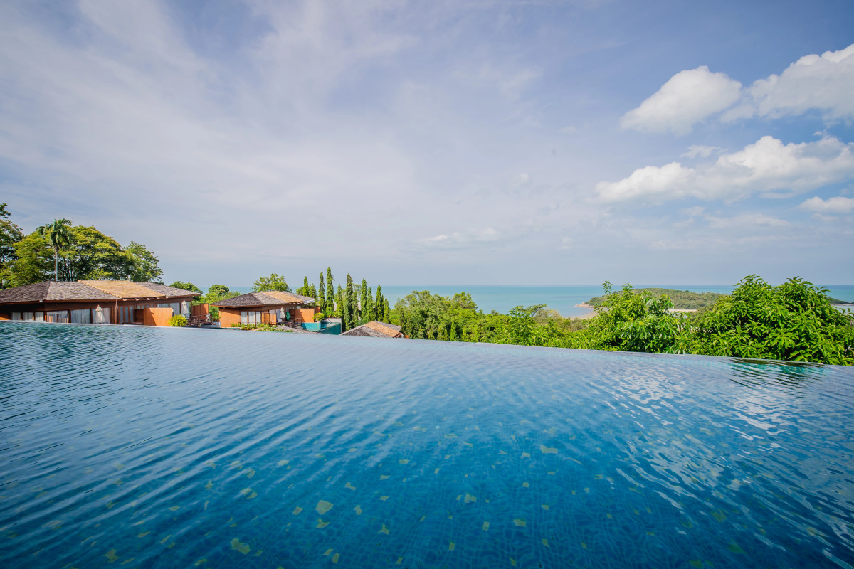 Отель KC Resort & Over Water Villas