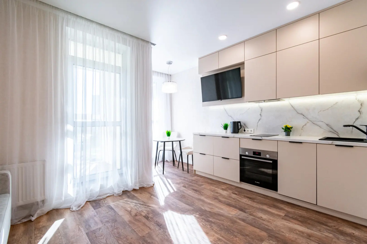 Новые уютные 1-комн. апарты в 10 мин. от центра города