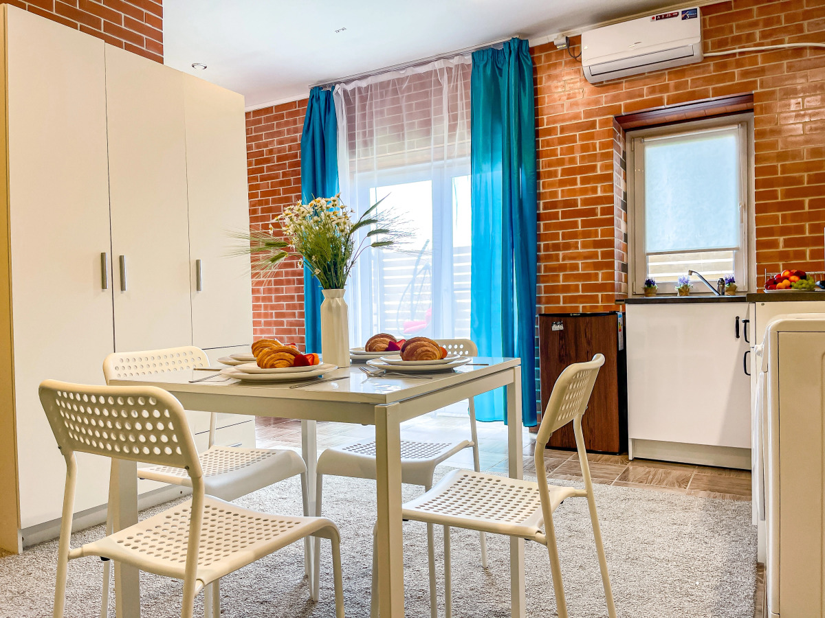 Апартаменты Veseloft 1