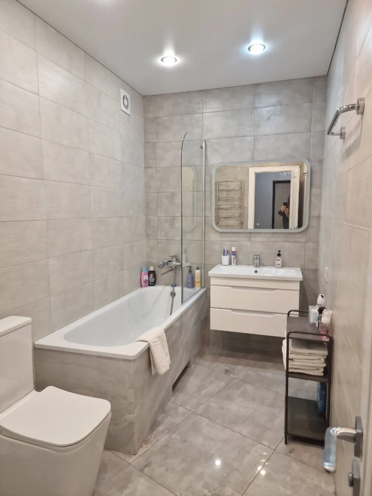 Квартира Flatirini Джикаева 1А