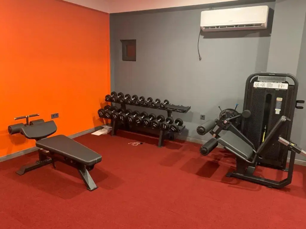 Отель Чёрный Слон