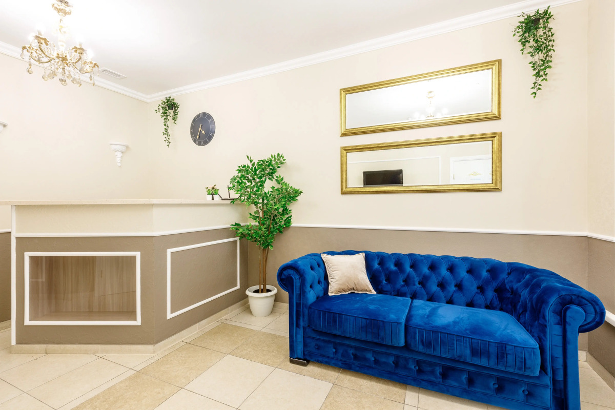 Хостел История