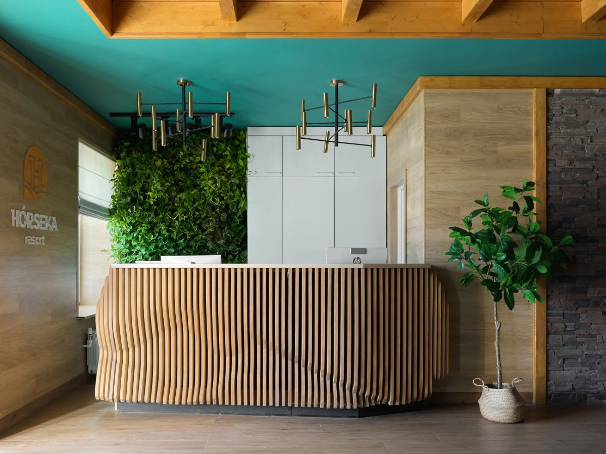 Отель Хорсека Резорт