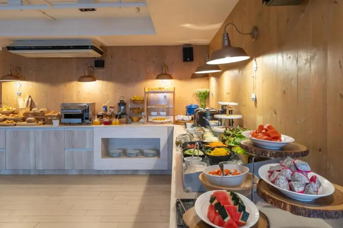 Курортный отель Golden Tulip Pattaya Beach Resort