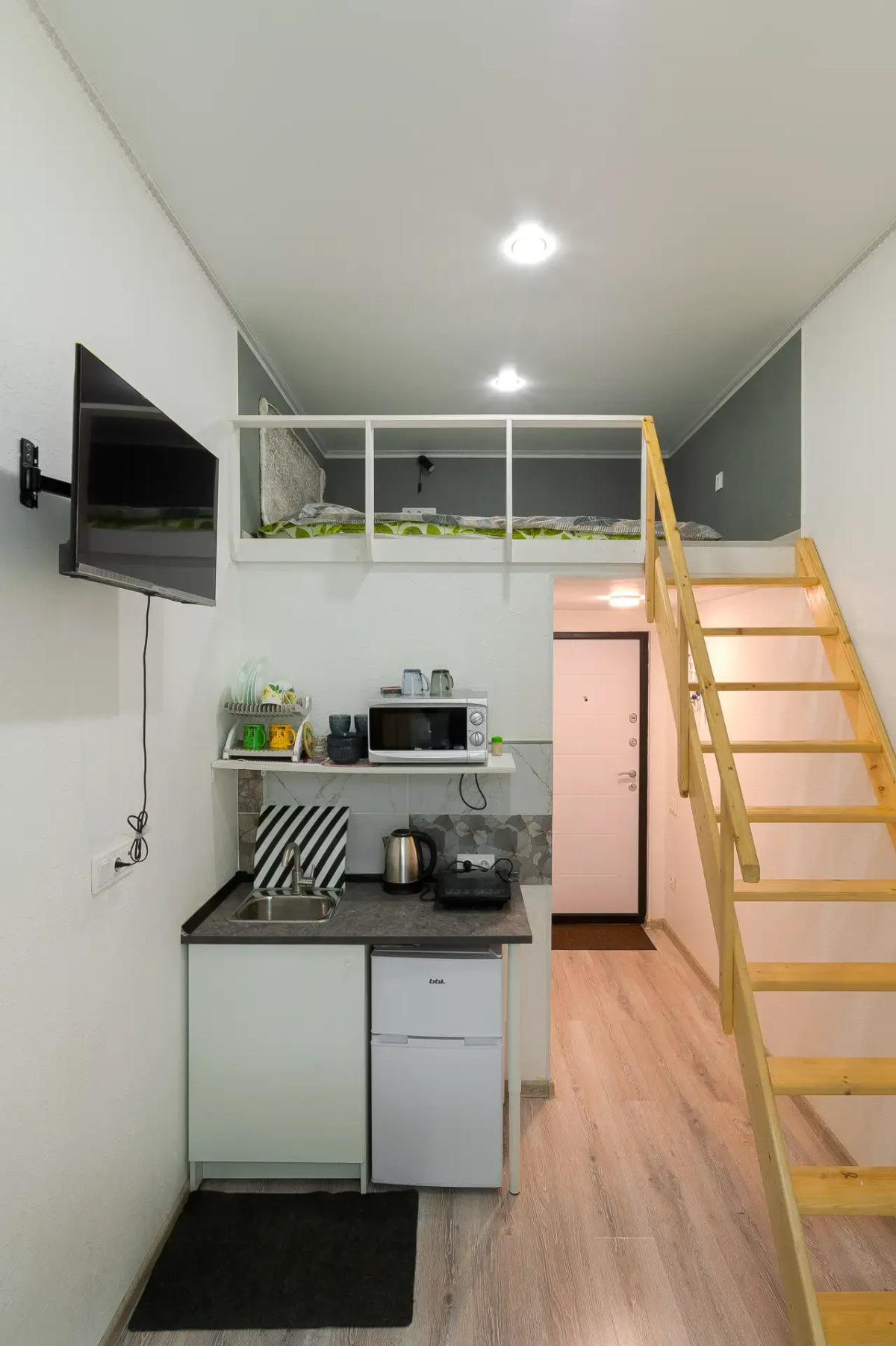 Апартаменты Студия Питерская Макадамия