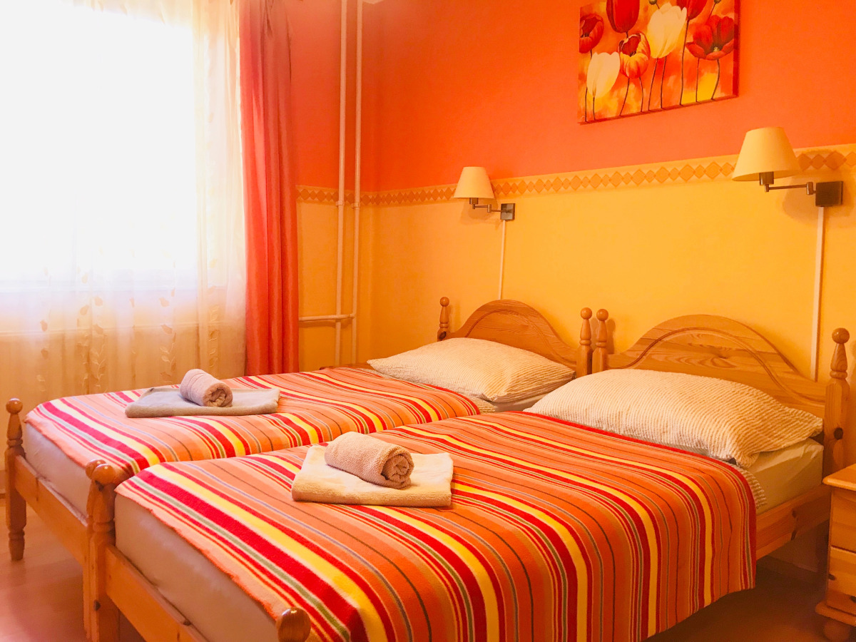 Апартаменты Sunny & Green