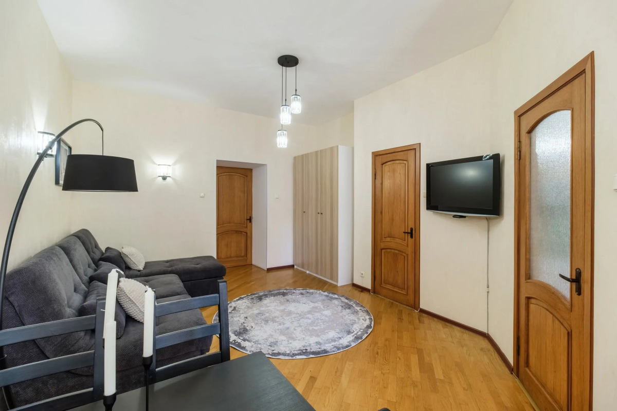 Апартаменты Видовые у Казанского собора 2 спальни 2 сан.узла 12 гостей