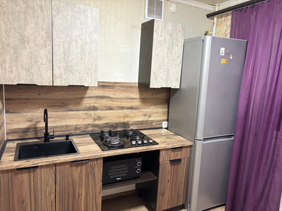 Квартира Улучшенная на Вахитова 23