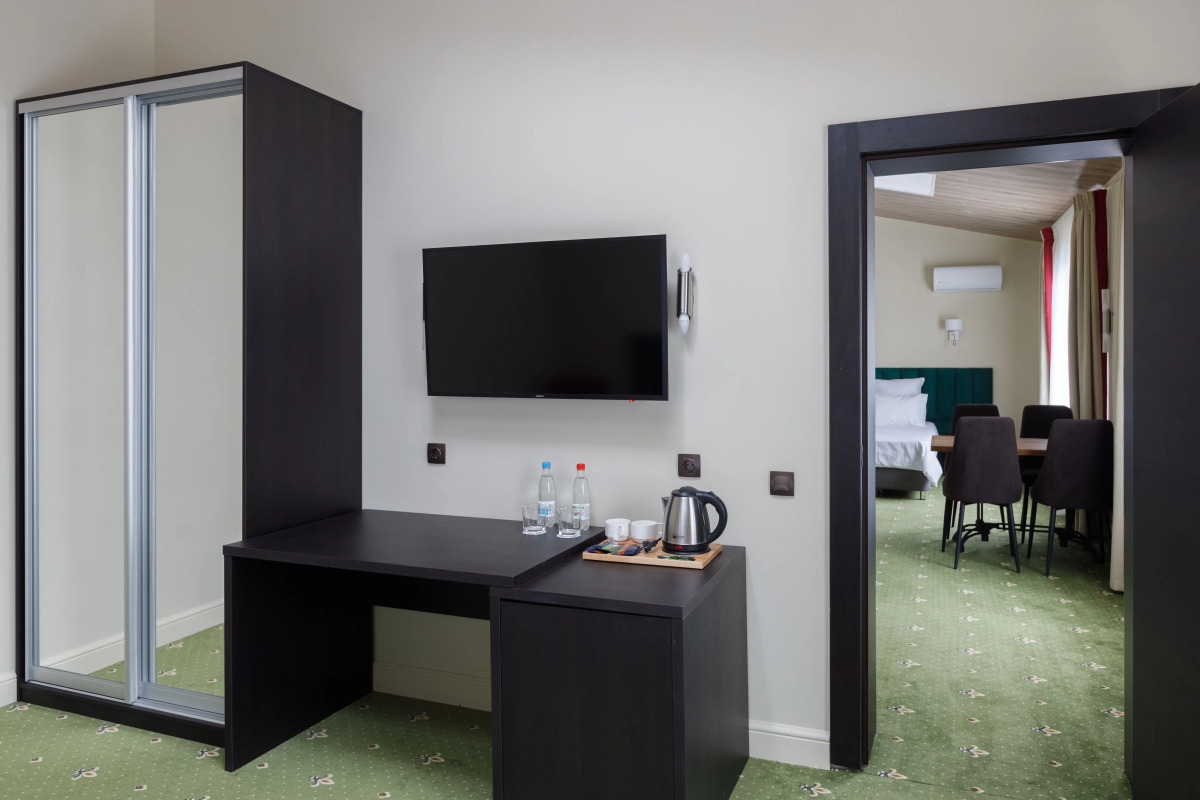 Парк-Отель Икорец