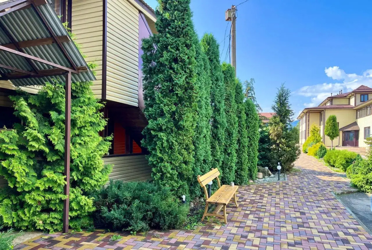 Отель Горное Озеро