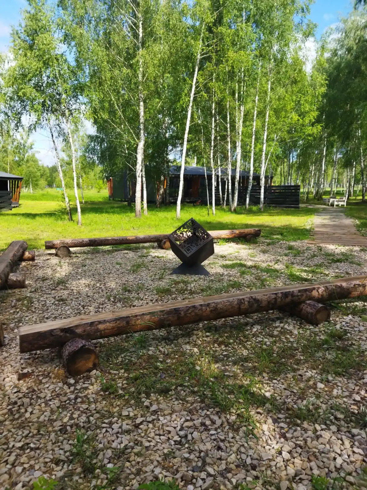 Отель Шепот