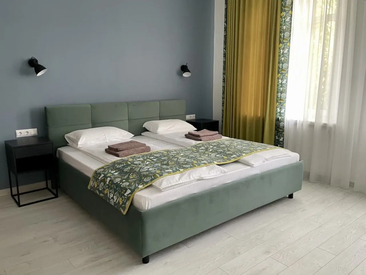 Квартира в Доме Начала ХХ Века в Старинном Районе Амалиенау