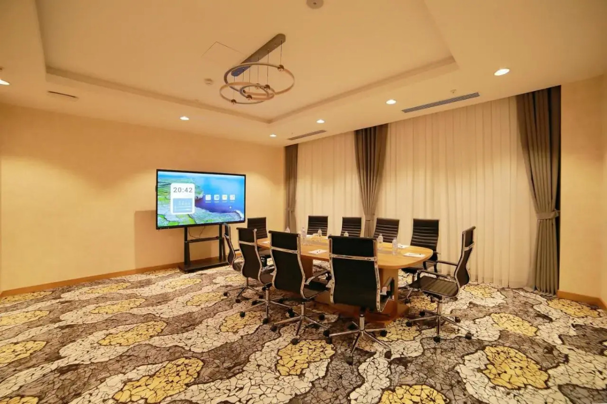 Отель Hilton Garden Inn Termez Airitom