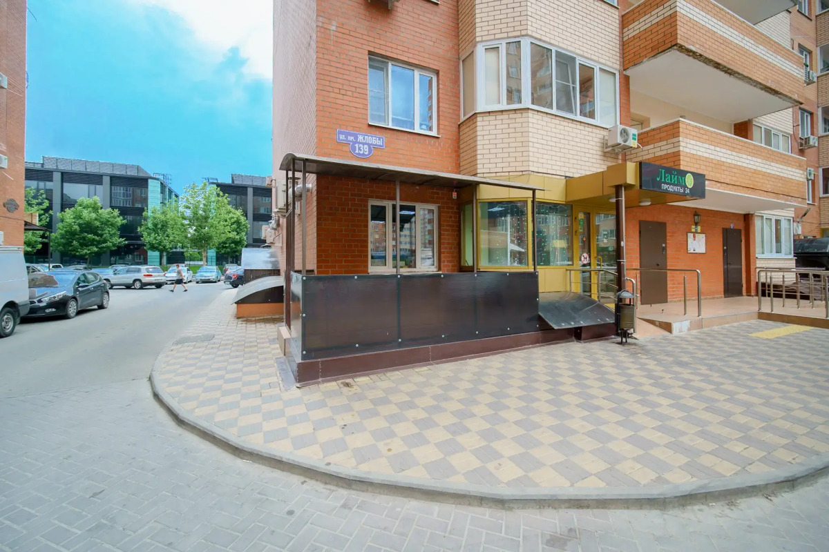 Апартаменты с Видом на Парк Галицкого