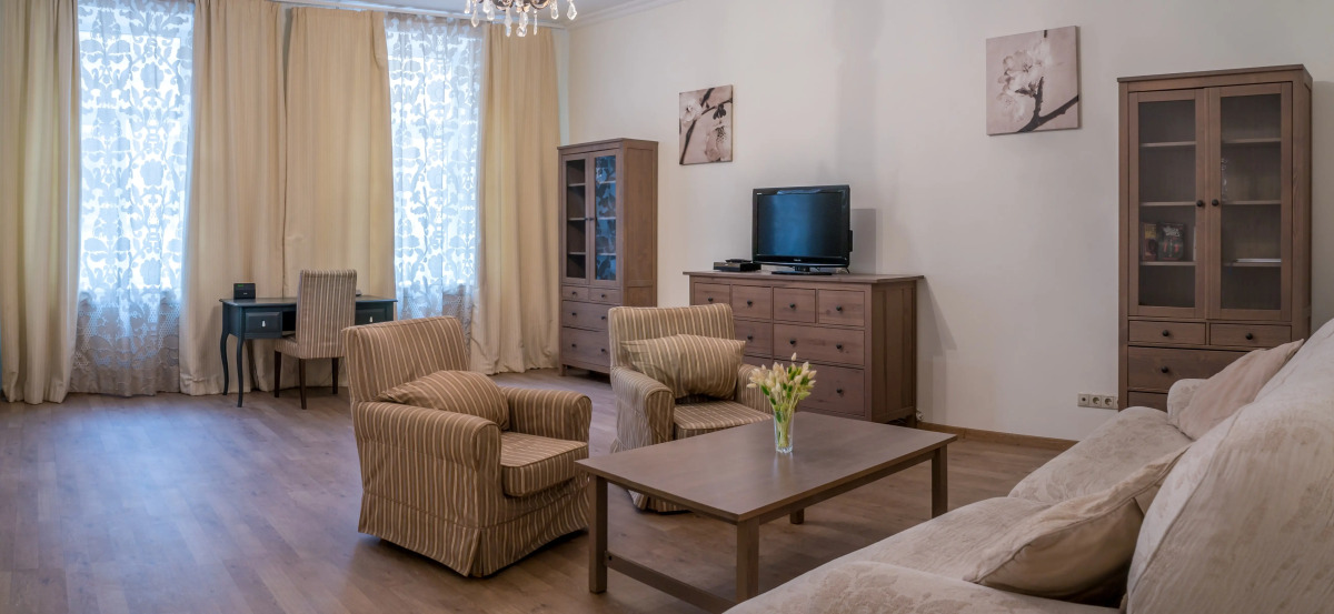 Апартаменты на Малой Садовой