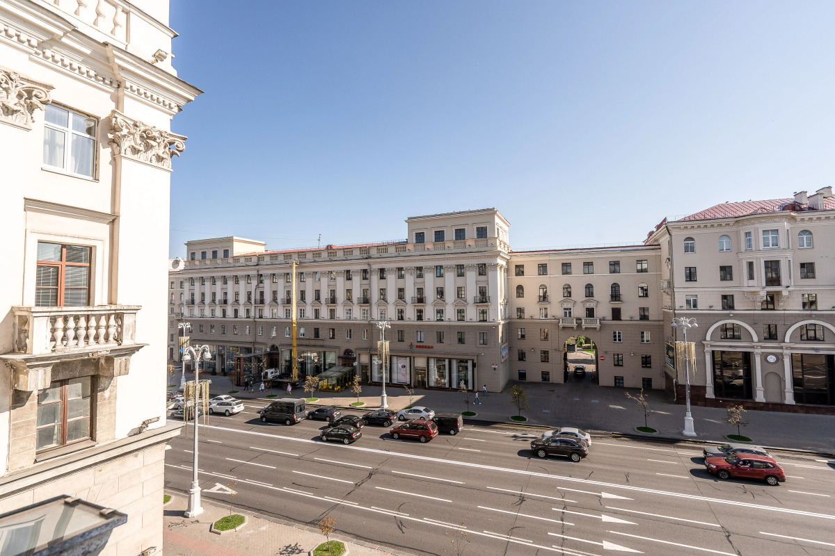 Апартаменты около Цума на Независимости