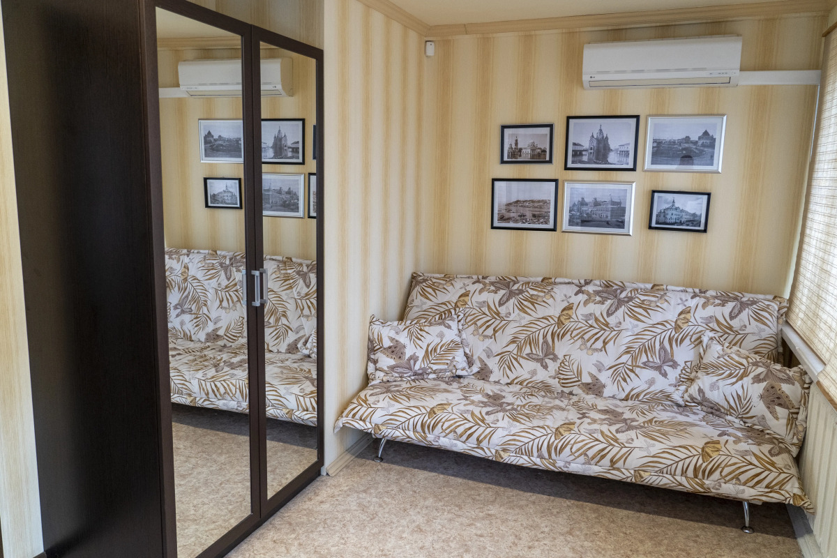 Квартира напротив Кремля