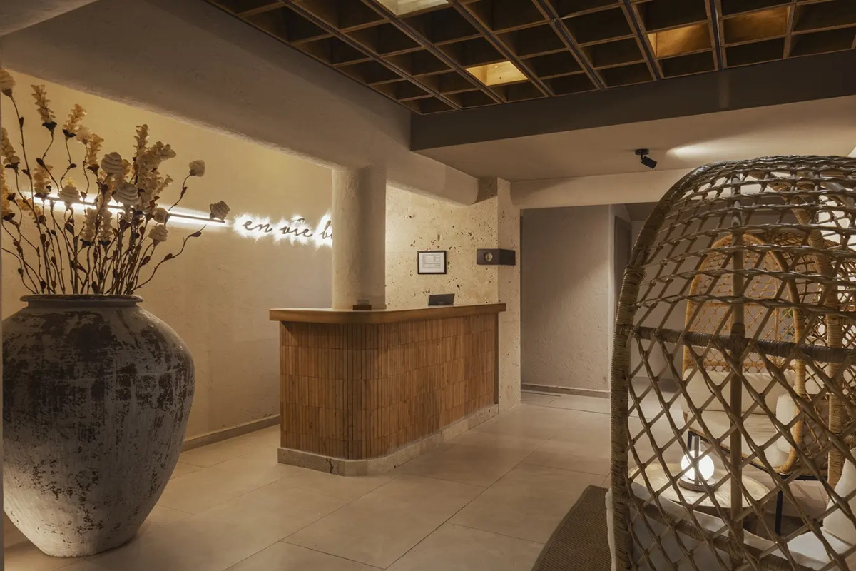 En Vie Beach Boutique Hotel