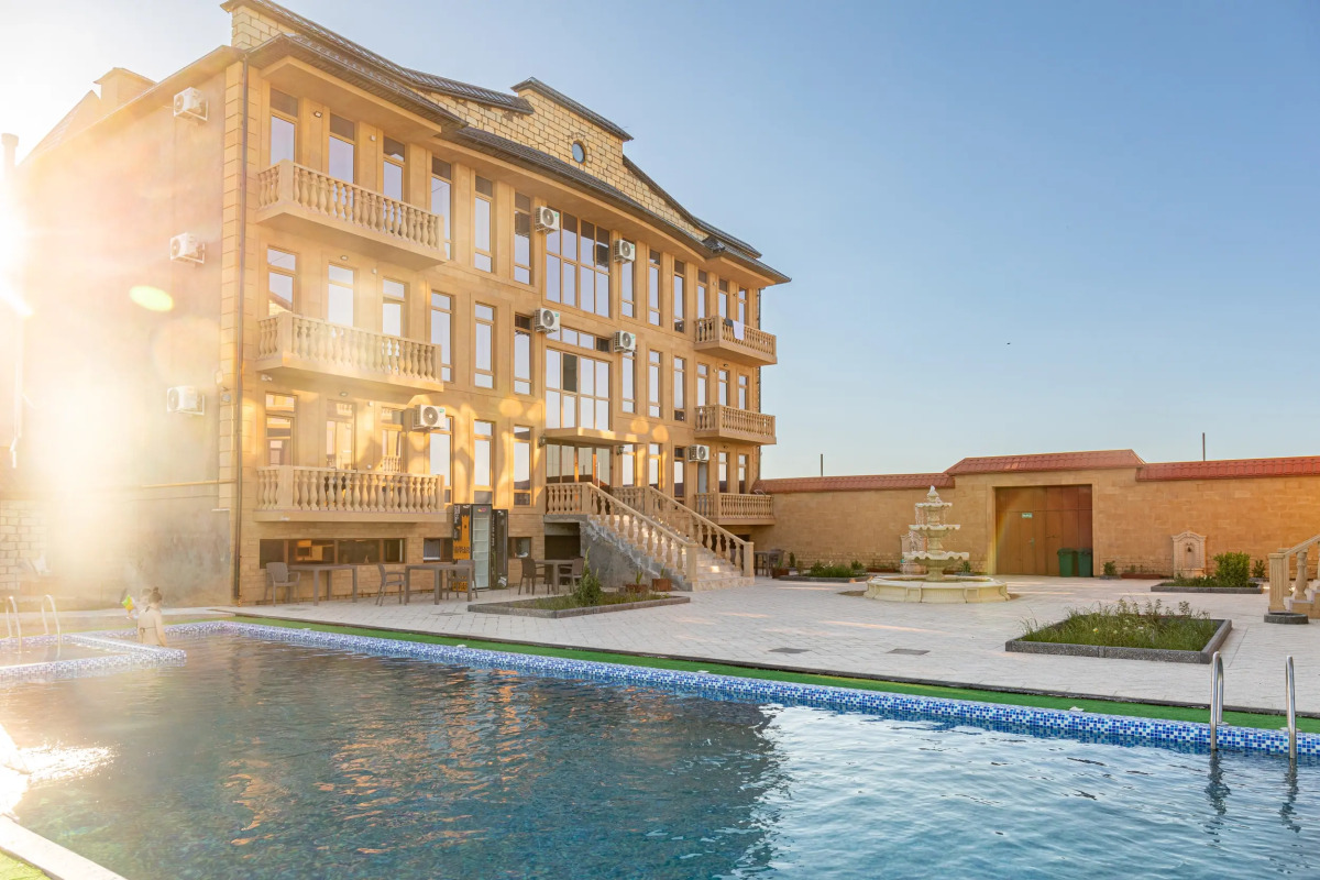 Отель Южный Берег