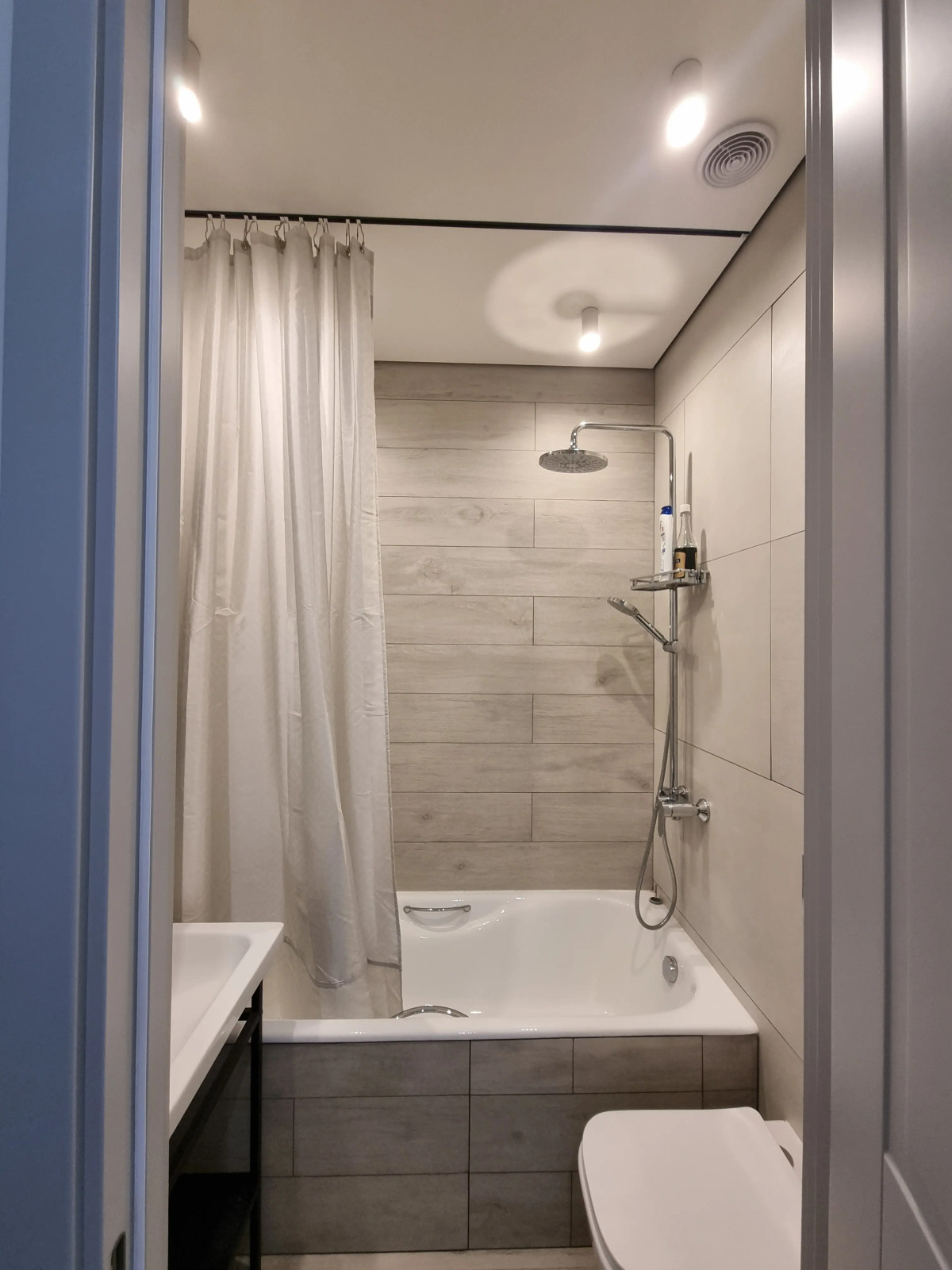 Тихая квартира в центре деловой жизни