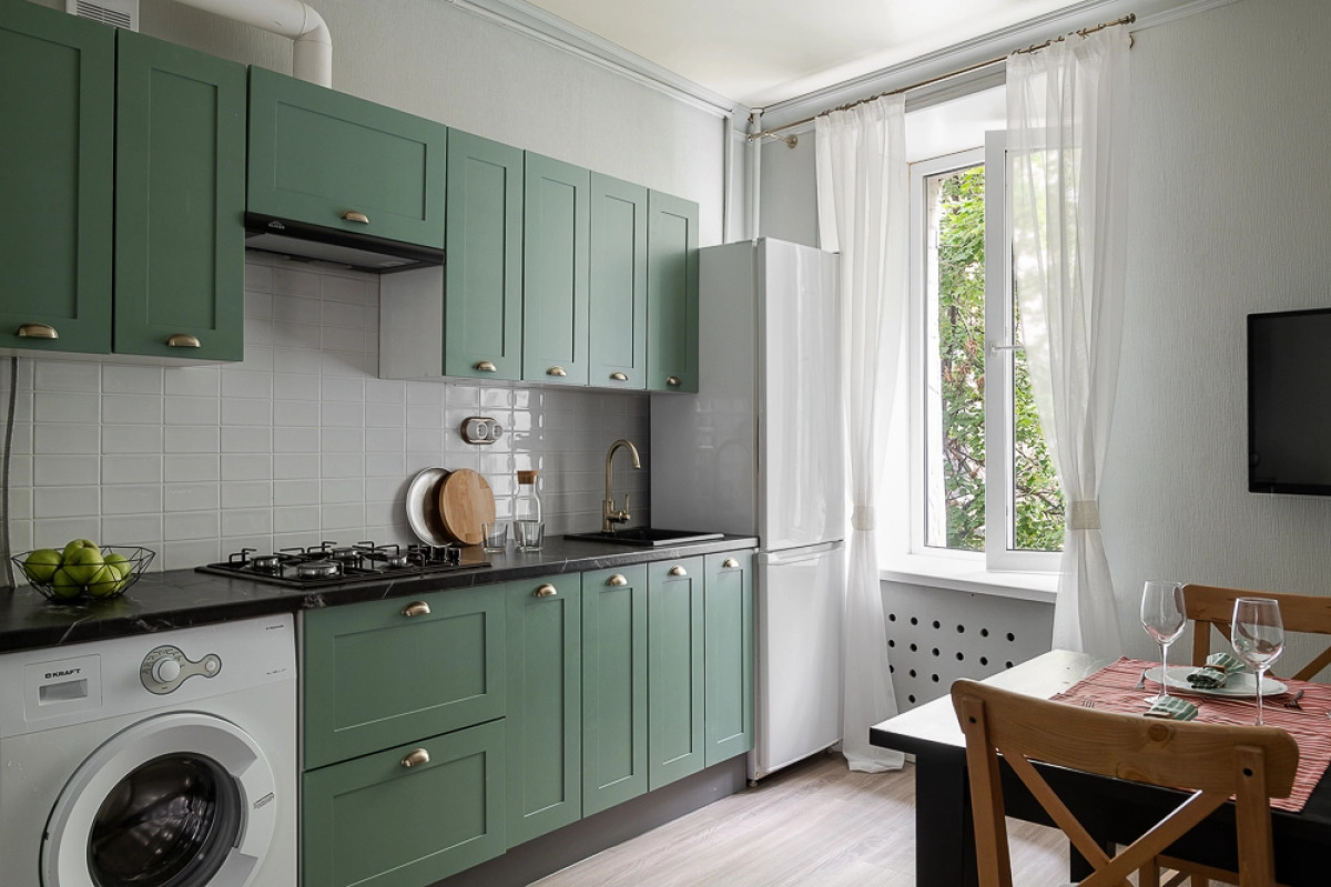 Апартаменты Кварт-Отель, Садовая-Триумфальная, 18