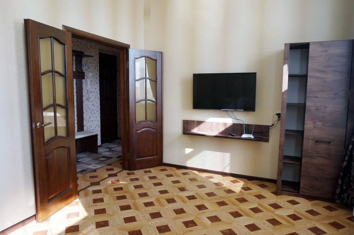 Апартаменты on Pervomayskaya 42