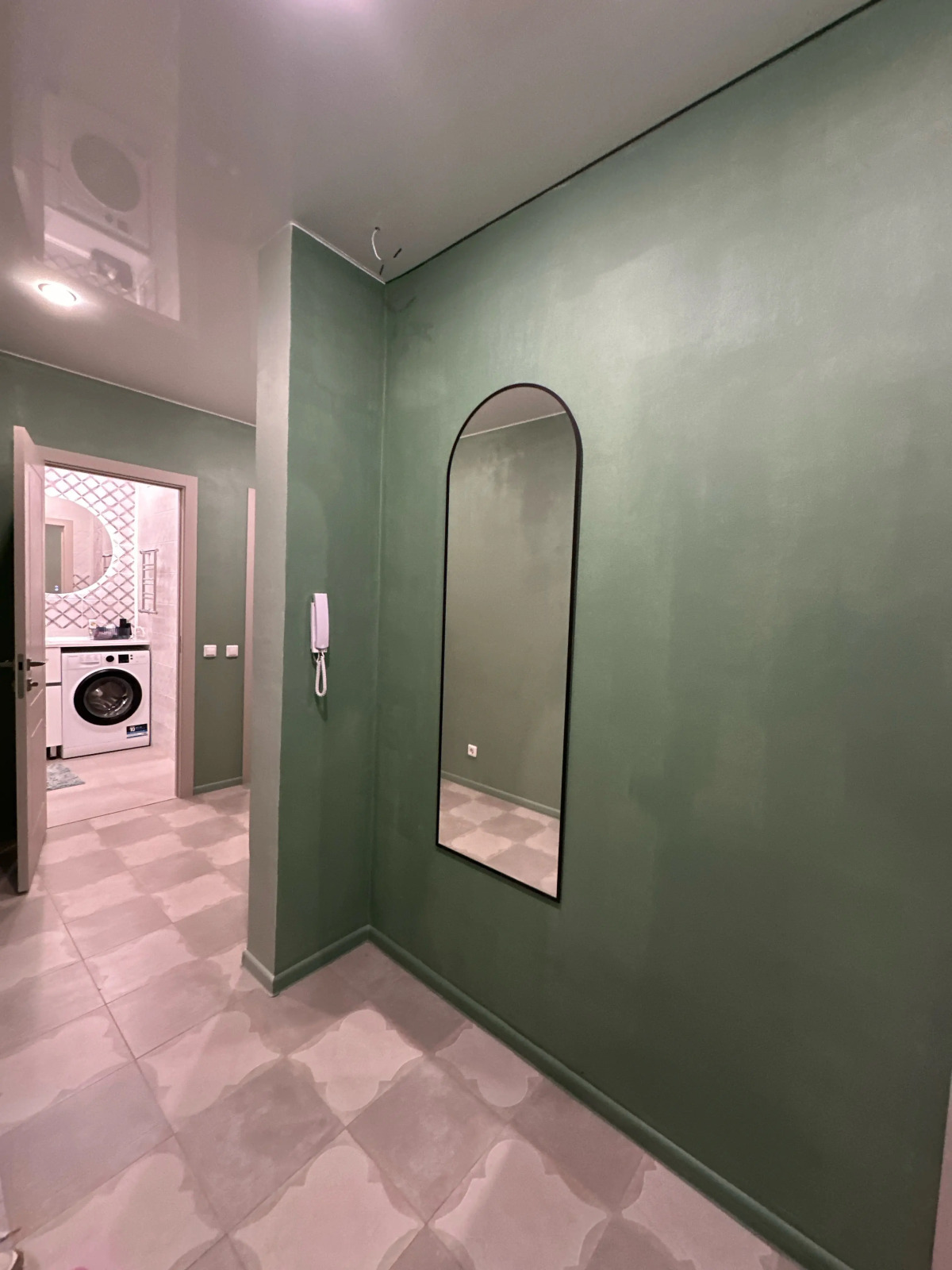 Апартаменты 2 комнатная квартира на Мира 9В