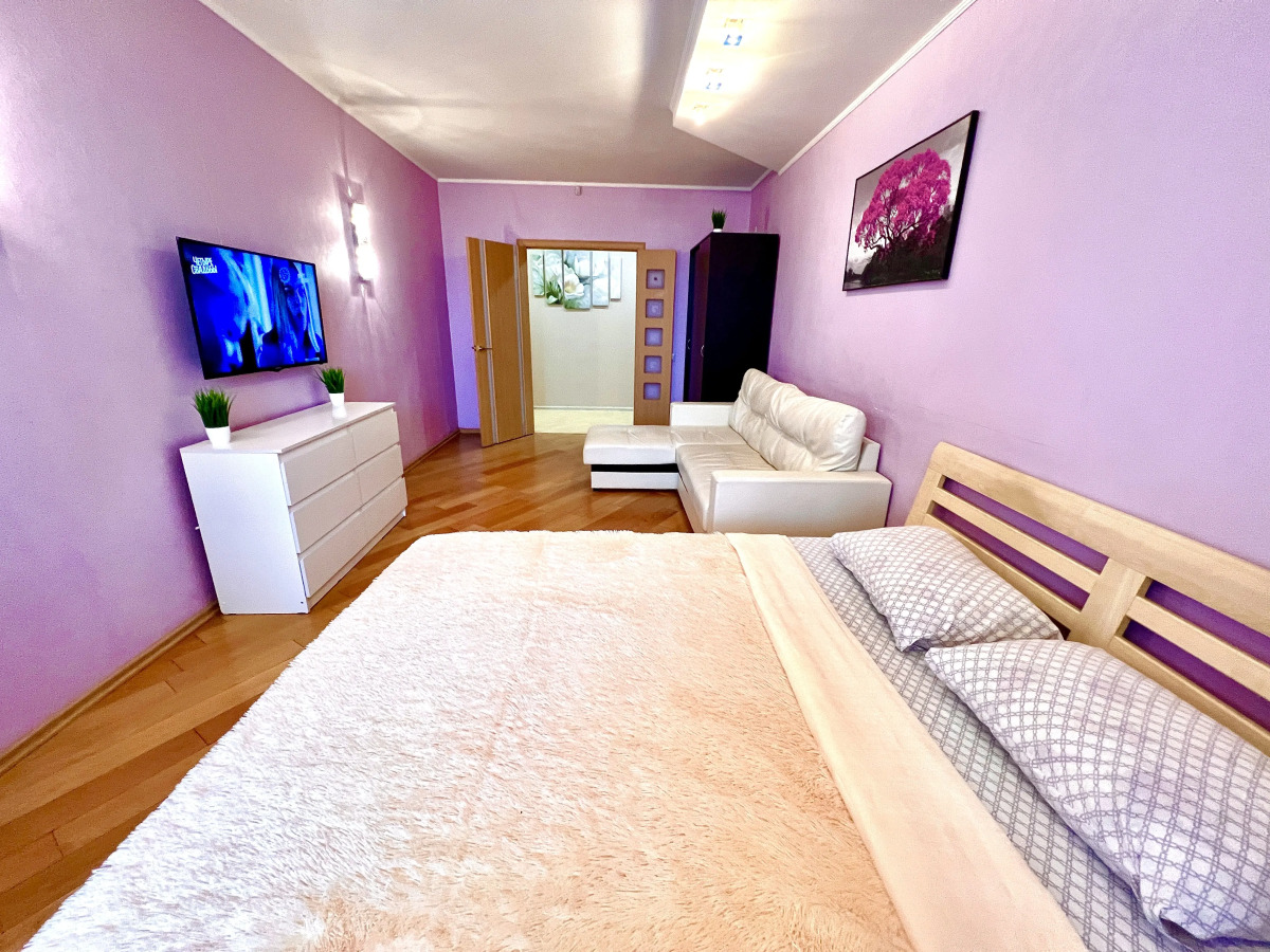 Апартаменты двухкомнатные на 11 Этаже в ЖК Современник с видом на реку Волгу