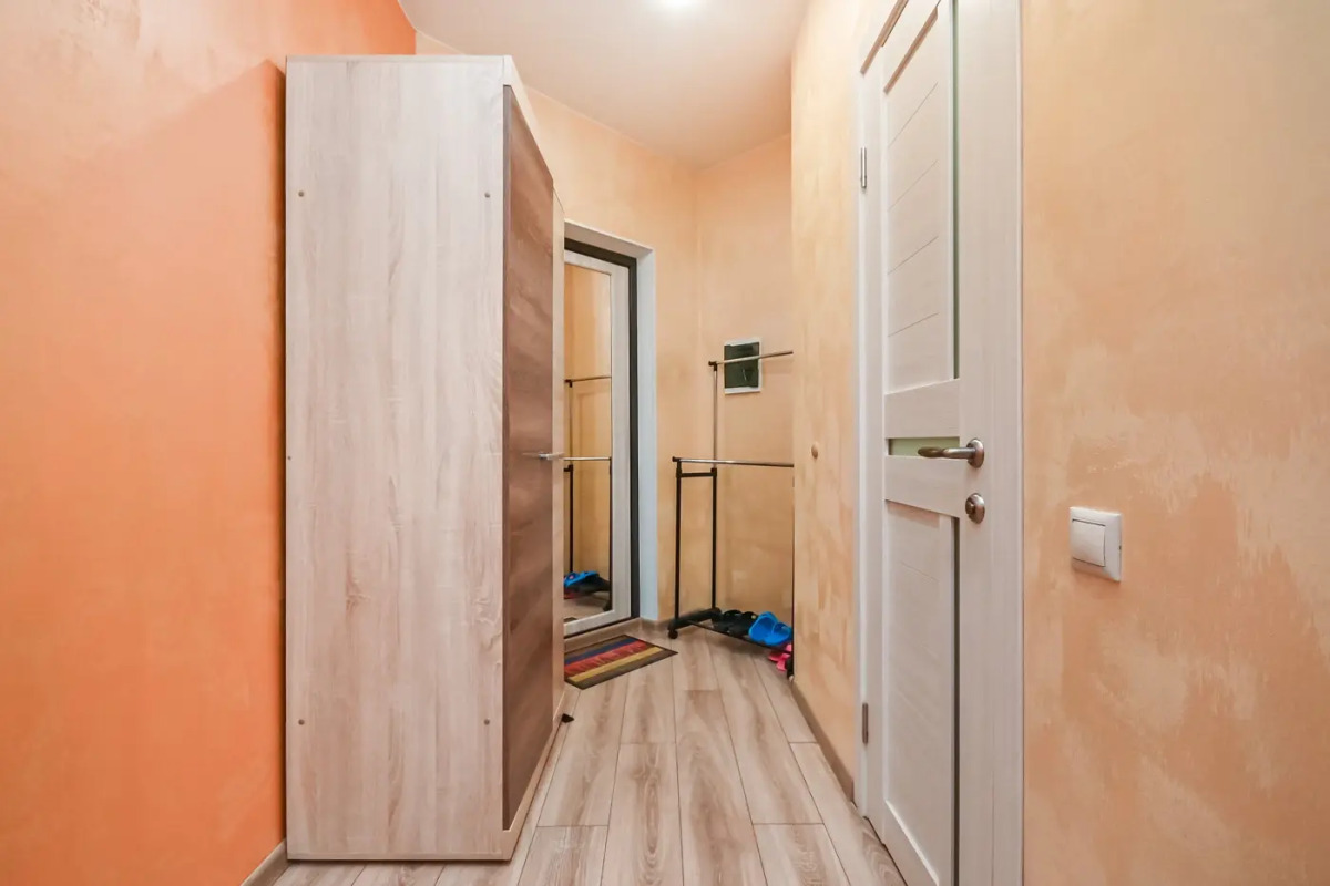 Апартаменты на улице Дмитрия Михайлова 12 (2)