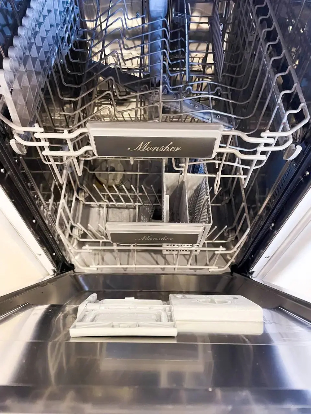 Квартира Современная и уютная студия с дизайнерским ремонтом в ЖК Самовароff