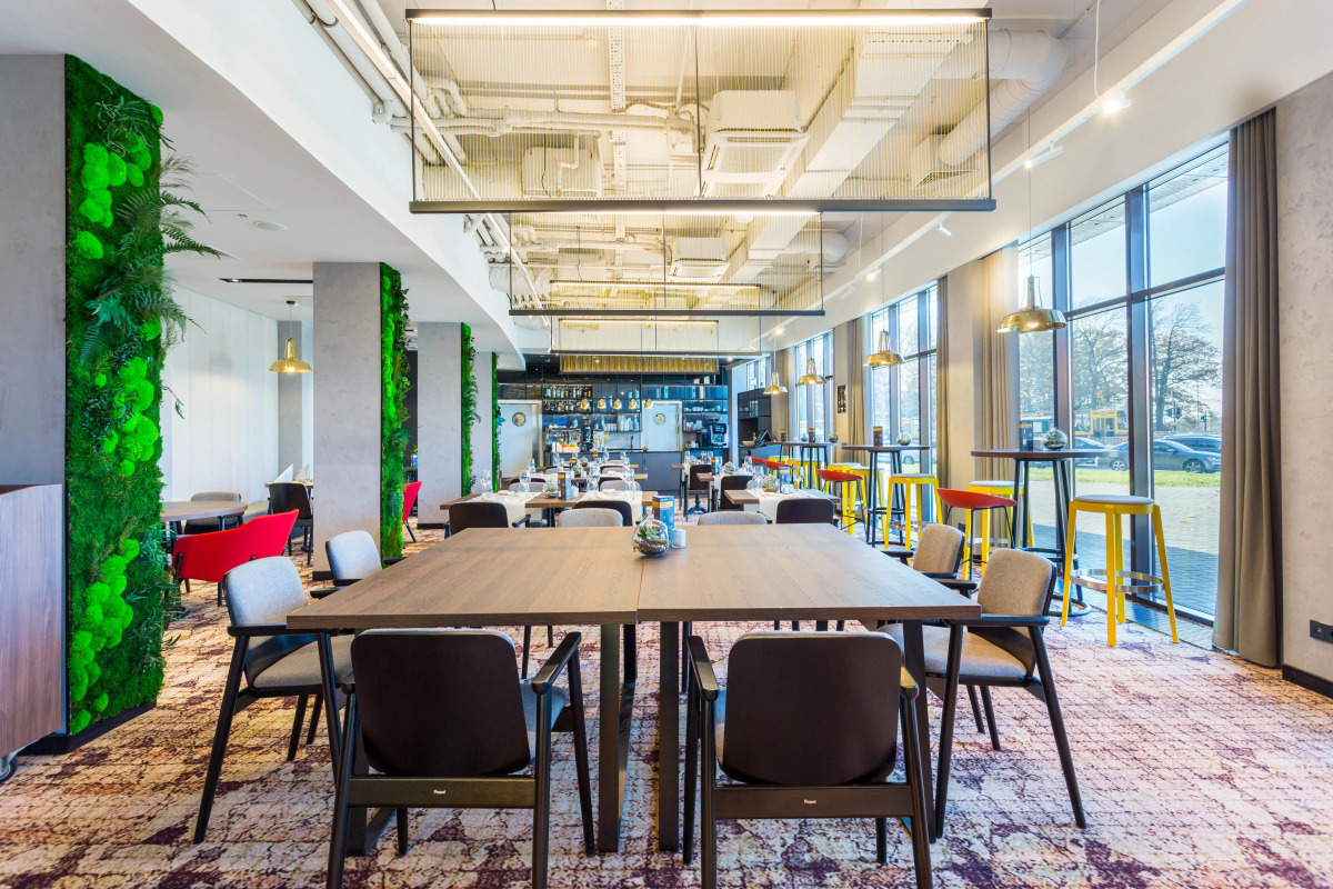 Отель Qubus Lodz