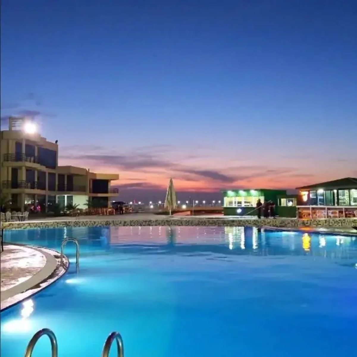 Отель Golden Beach By Sham Baku