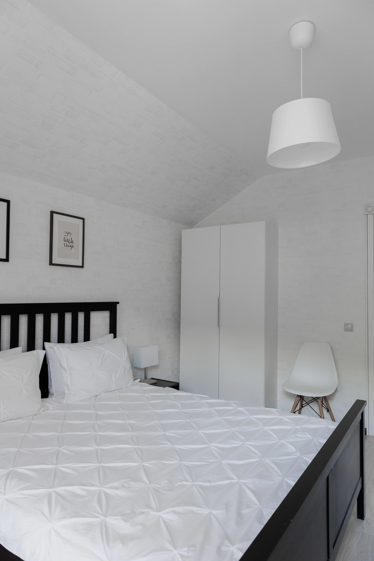 Частный Дом напротив казино с личной парковкой