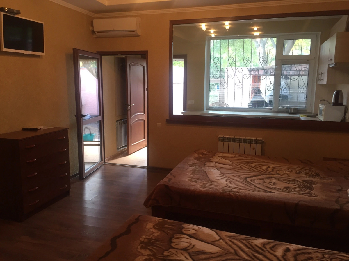 Частный дом Домик в Парке им. Фрунзе