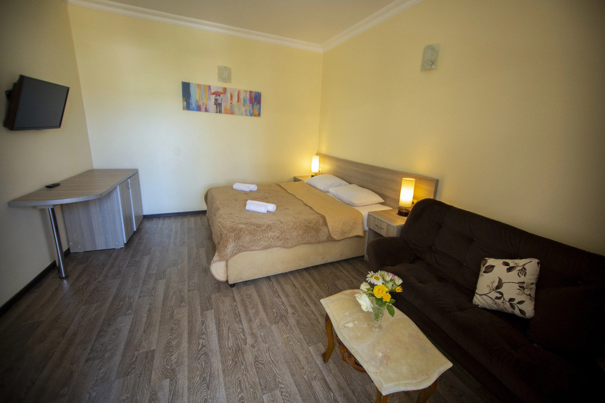 Отель Chveni Ezo