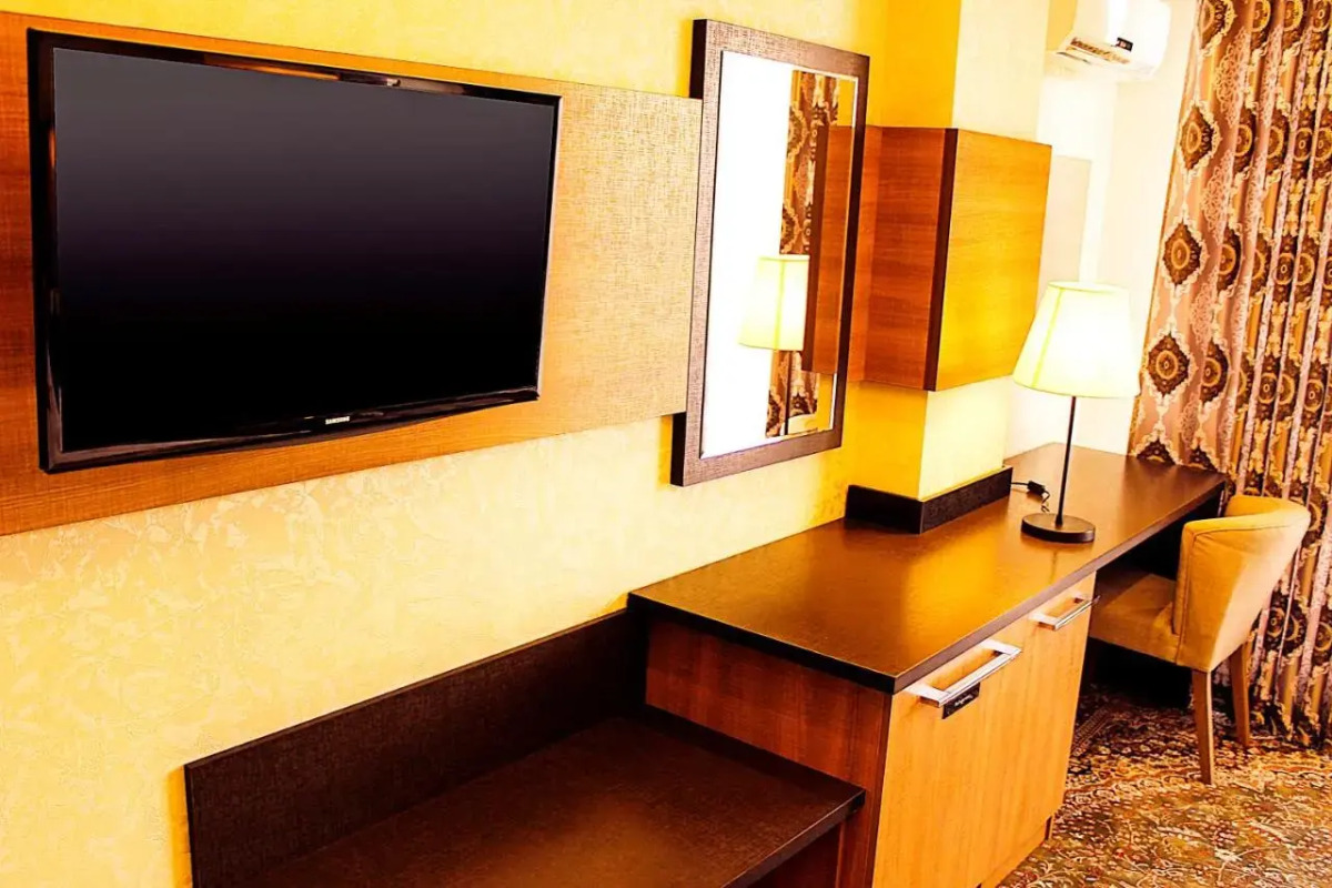 Отель Атлас