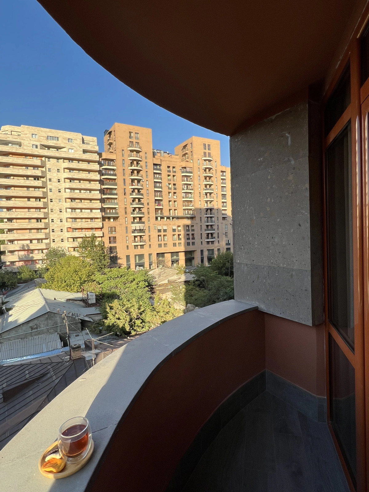 Апартаменты улучшенные в центре города от Sweet Home