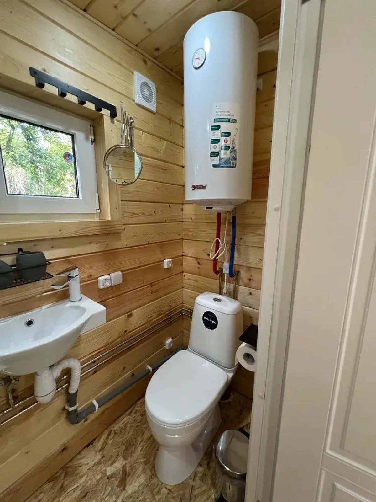 База отдыха Домик в лесу