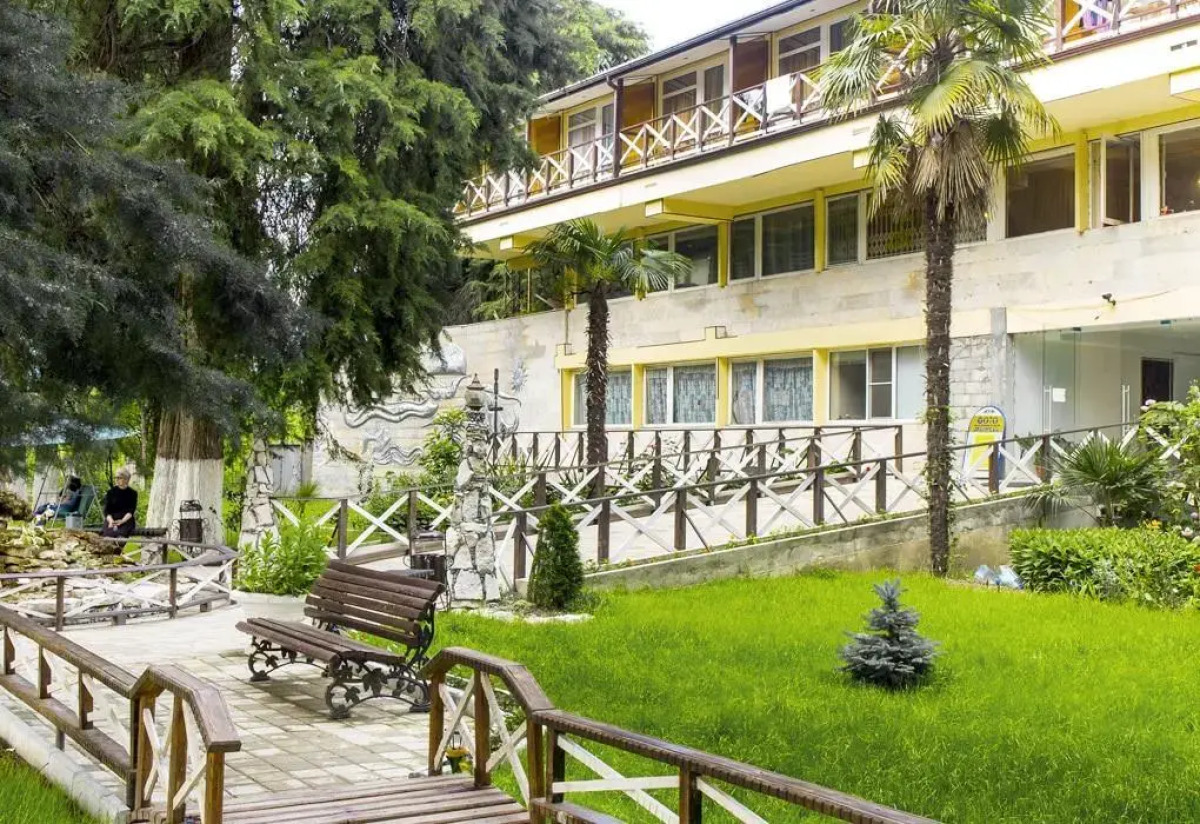 Отель Пицунда