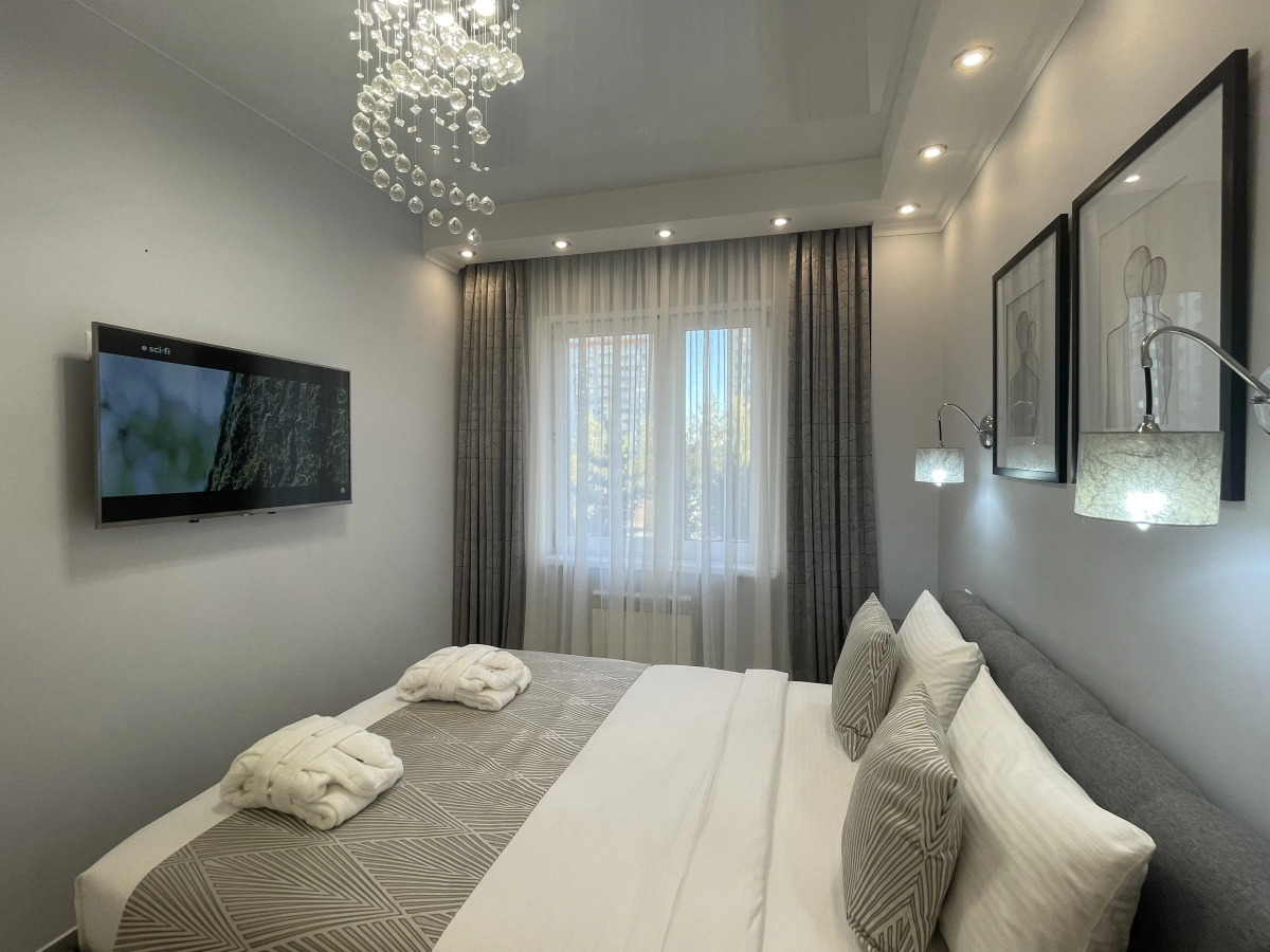 PK DESIGN - двухкомнатная квартира с отдельной спальней