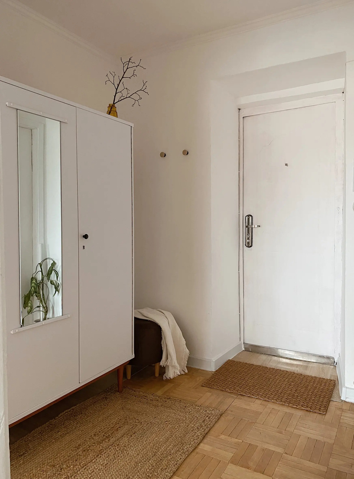 Квартира 1-к. Осенний блюз TYT-YЮT Autumn Blues