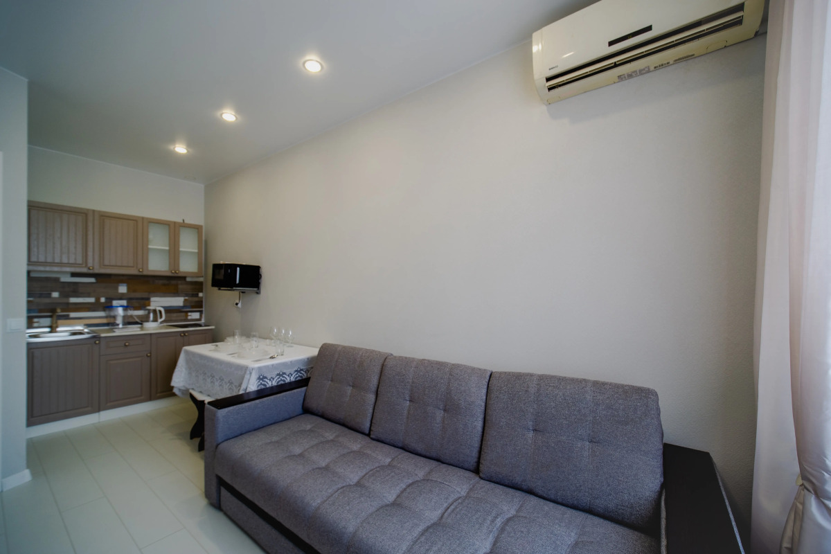 Апартаменты Евродвушка на Красных Партизан