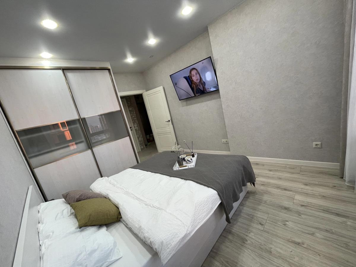 Квартира Трехкомнатная Просторная