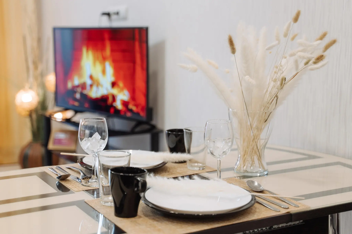 Апартаменты 9 ночей на Островского 5