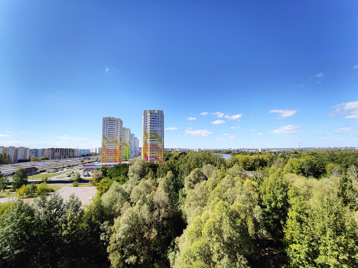 Квартира Просторная двухкомнатная квартира в элитном доме