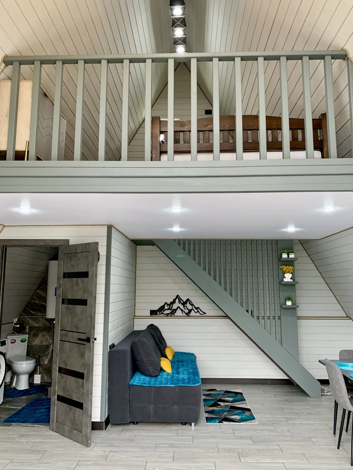 Частный дом Отражение гор